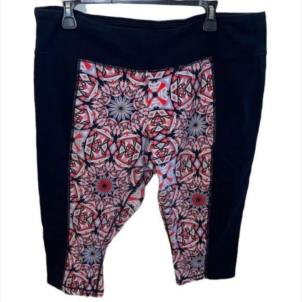 Rainbow Curves Workout Capris Size 18-20